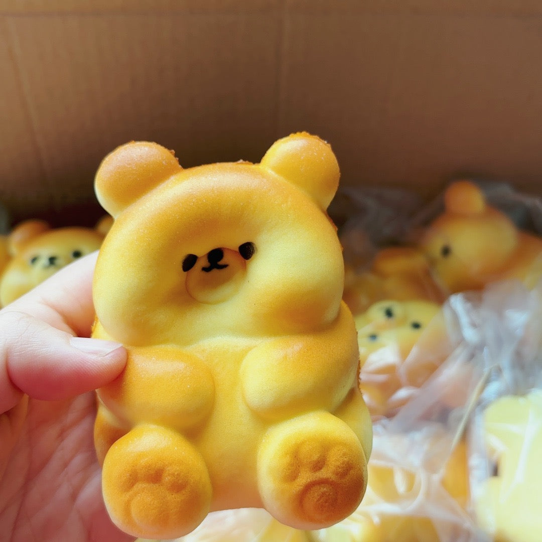 Slow Rising Squishy Bear Stress Relief Decompression Toy