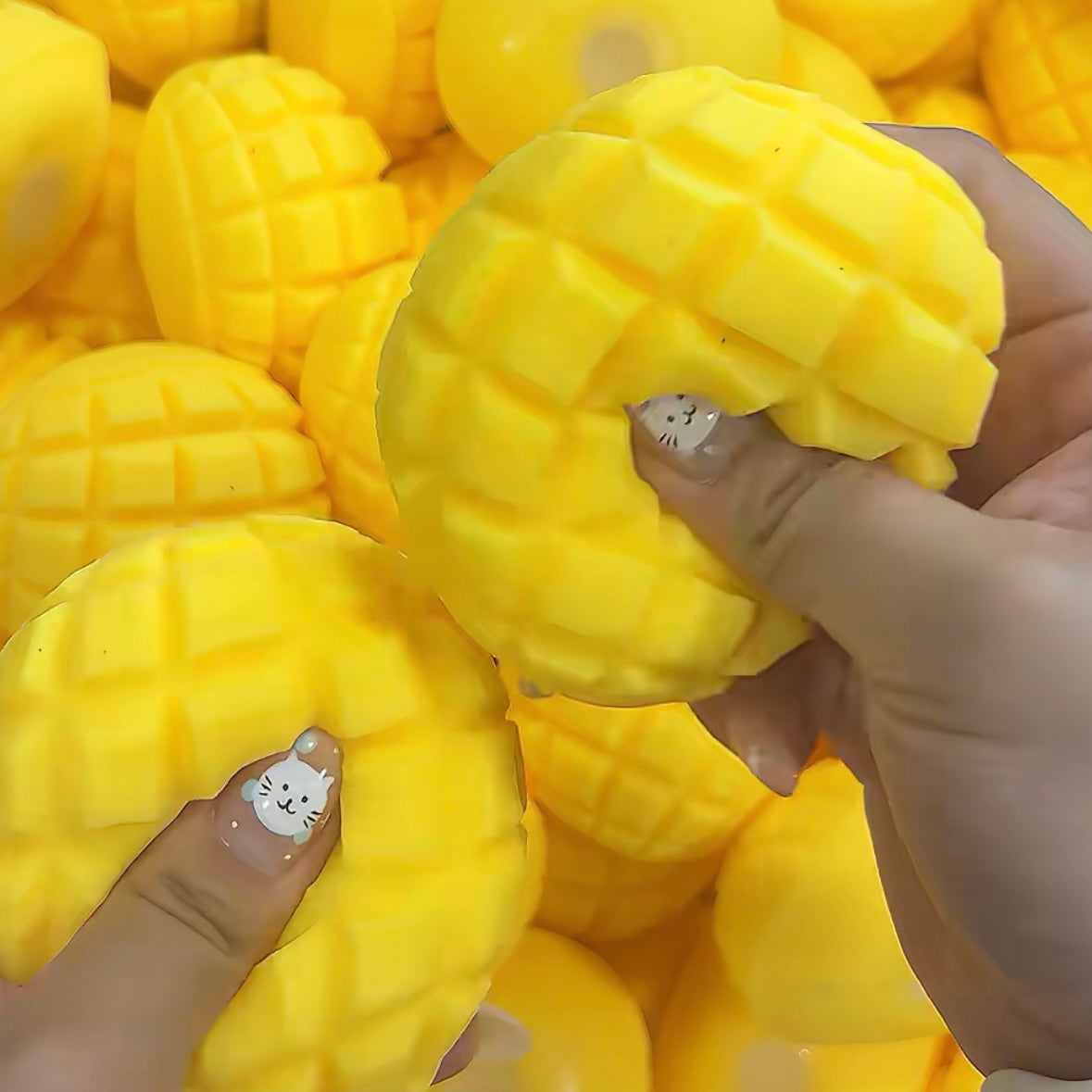 Crunchy Mango Pulp Bead & Clay Base Stress Ball Squishy Stress Relief Decompression Toy