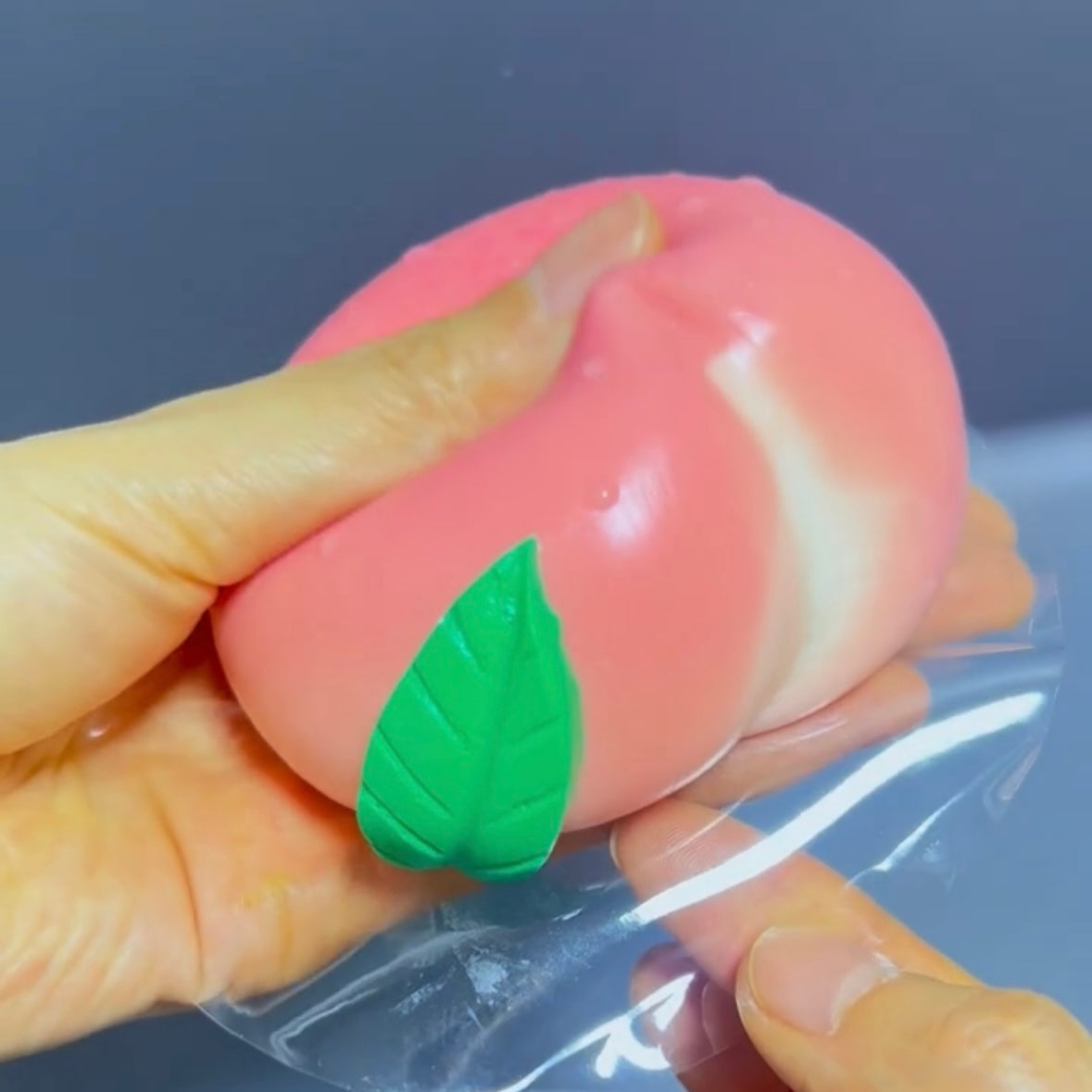 160g Handmade Silicone Peach Stress Relief Squishy Toy
