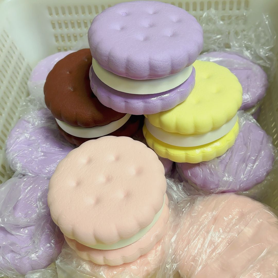 Slow Rising Squishy Biscuit Stress Relief Decompression Toy