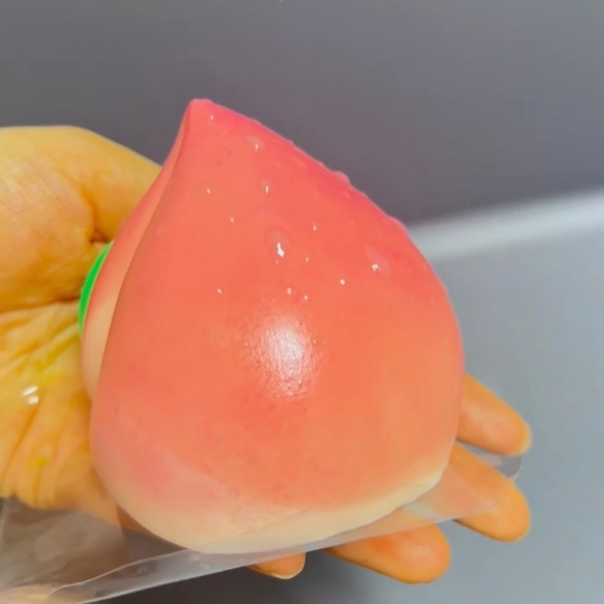 160g Handmade Silicone Peach Stress Relief Squishy Toy