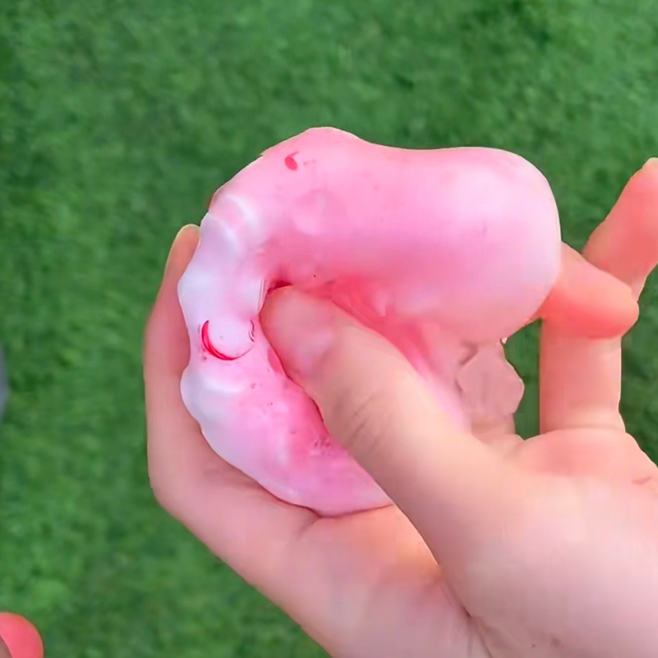 10pcs 4cm Mini Handmade Stress Balls - Random Color