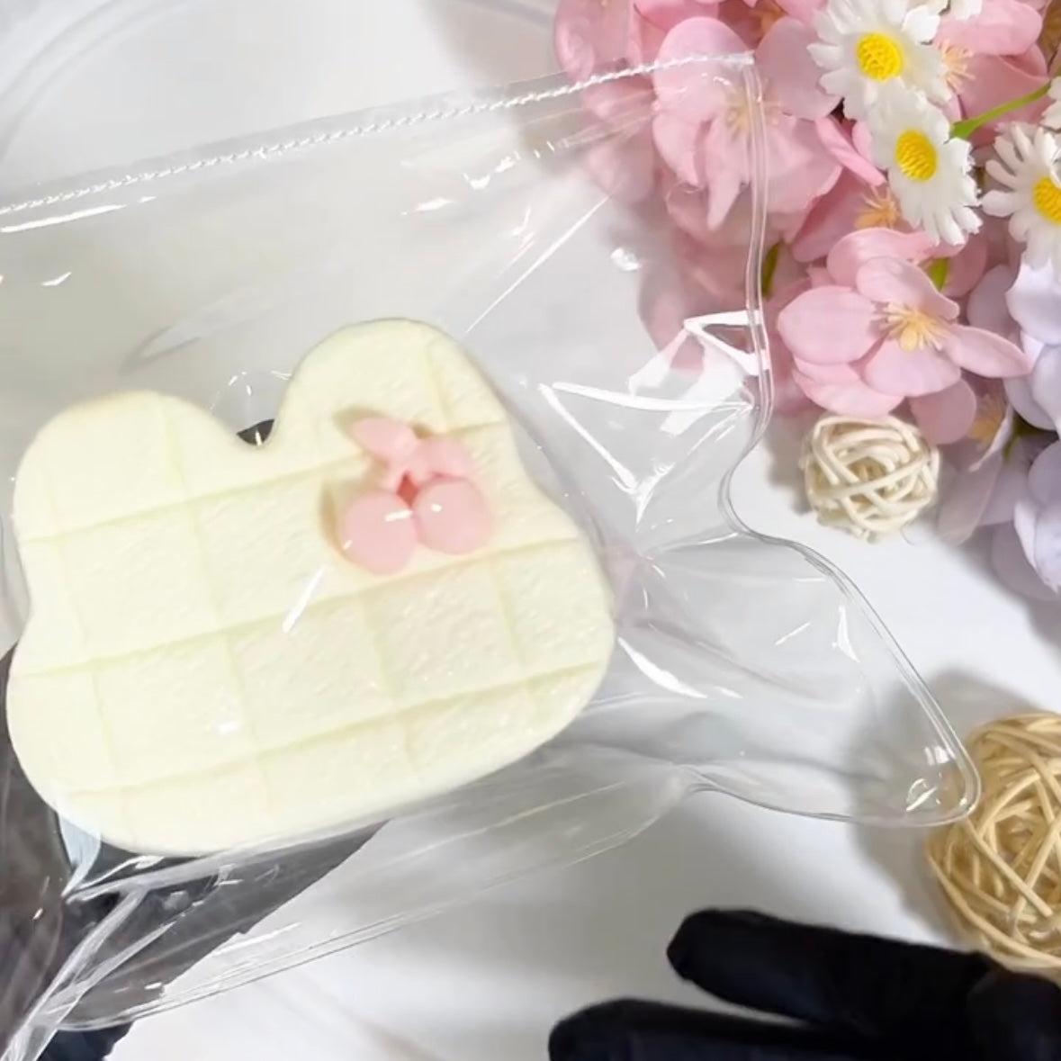 180g Rabbit Shape Taba Squishy Toy