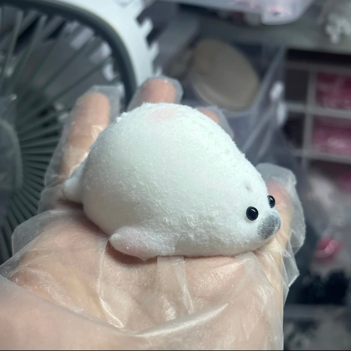 Small Baby Seal Taba Squishy Toy