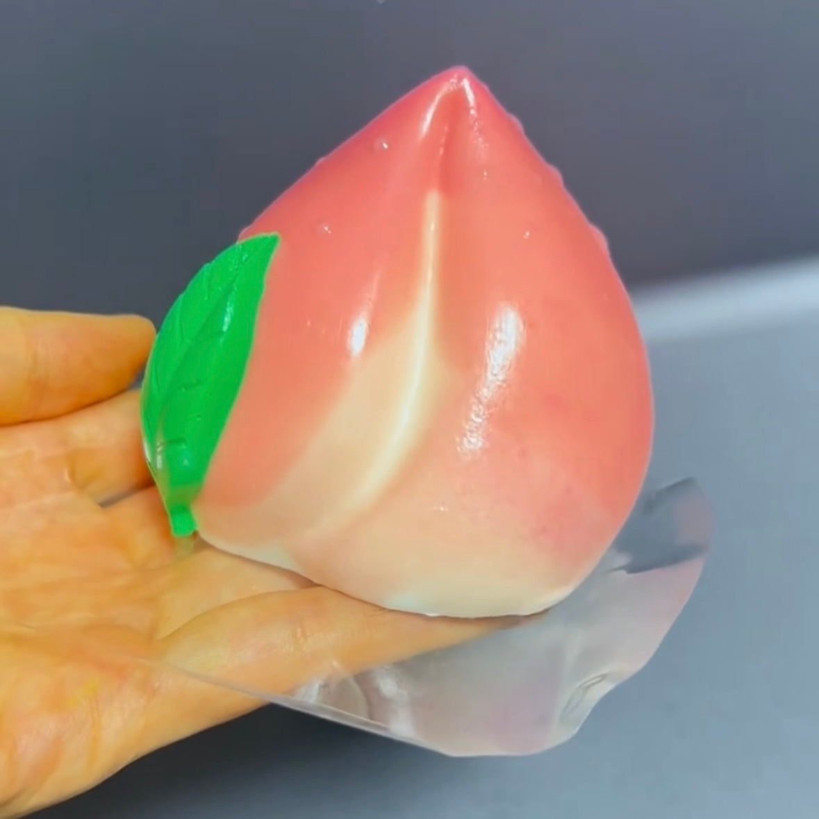 160g Handmade Silicone Peach Stress Relief Squishy Toy
