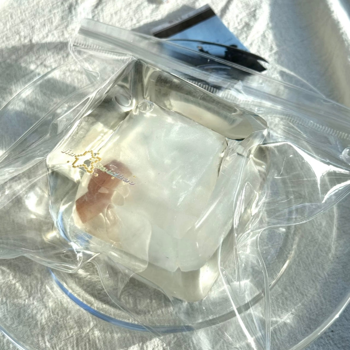 250g Handmade Ice Cube Taba Squishy Toy (flowing Liquid in The Middle)