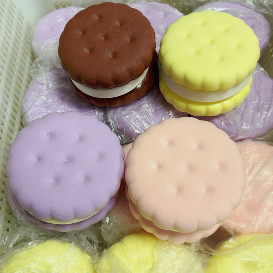 Slow Rising Squishy Biscuit Stress Relief Decompression Toy