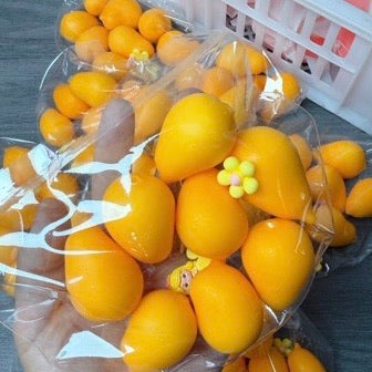 A Pack Mango Cracking Ball Stress Ball Squishy Stress Relief Decompression Toy (Cracking Ball Cannot Be Restored)