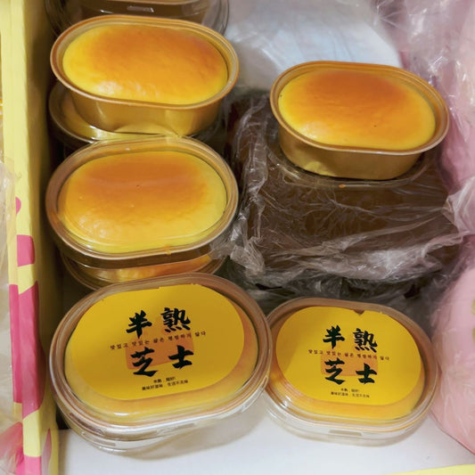 Slow Rising Squishy Half-cooked Cheese Cake Stress Relief Decompression Toy