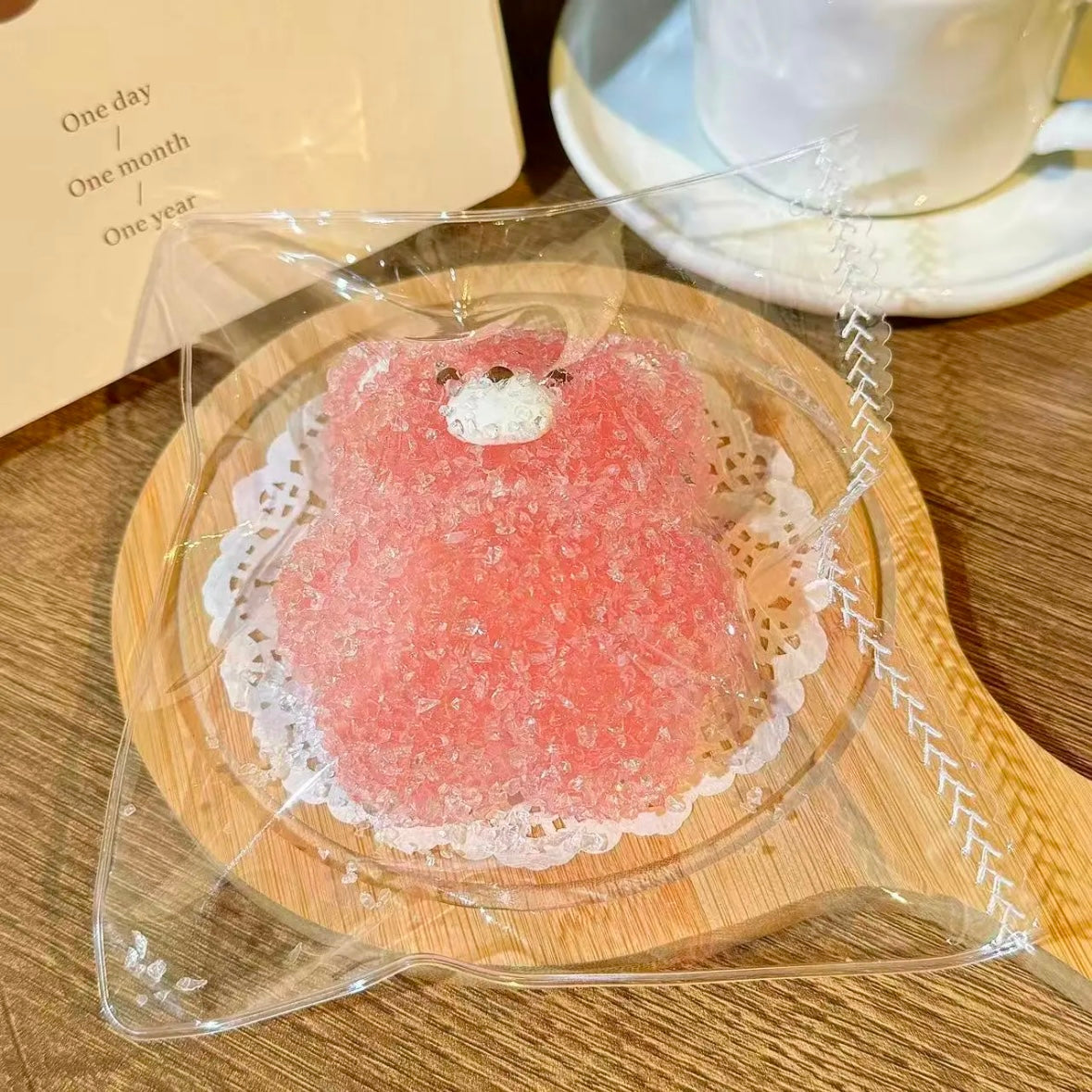 Crisp Satisfying Sound Bear Squishy Toy