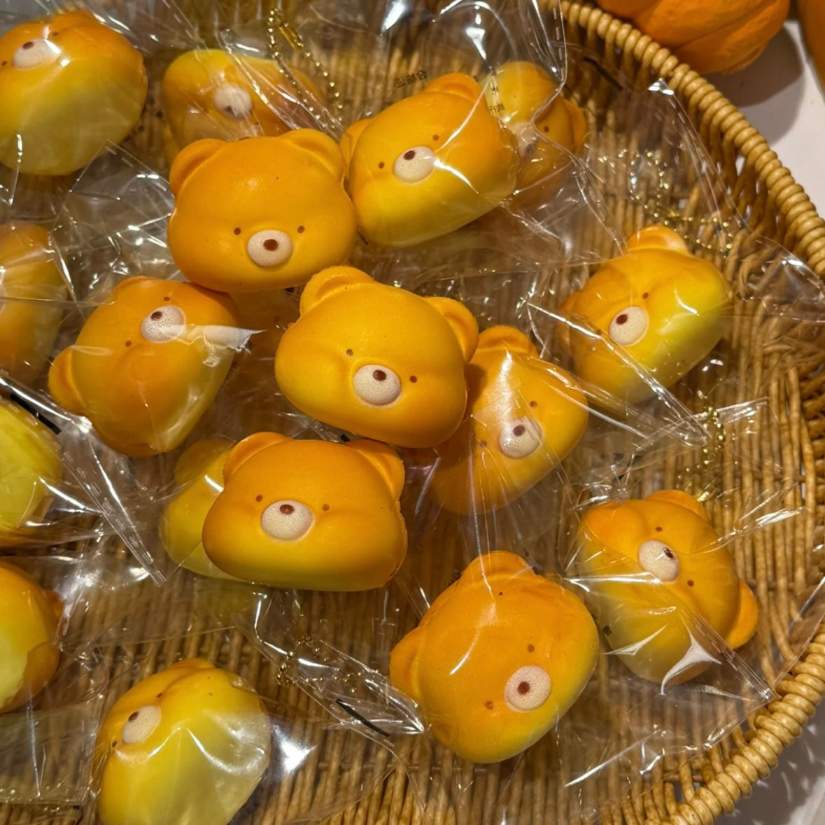 Slow Rising Squishy 3pcs A Set Mini Bear Stress Relief Decompression Toy