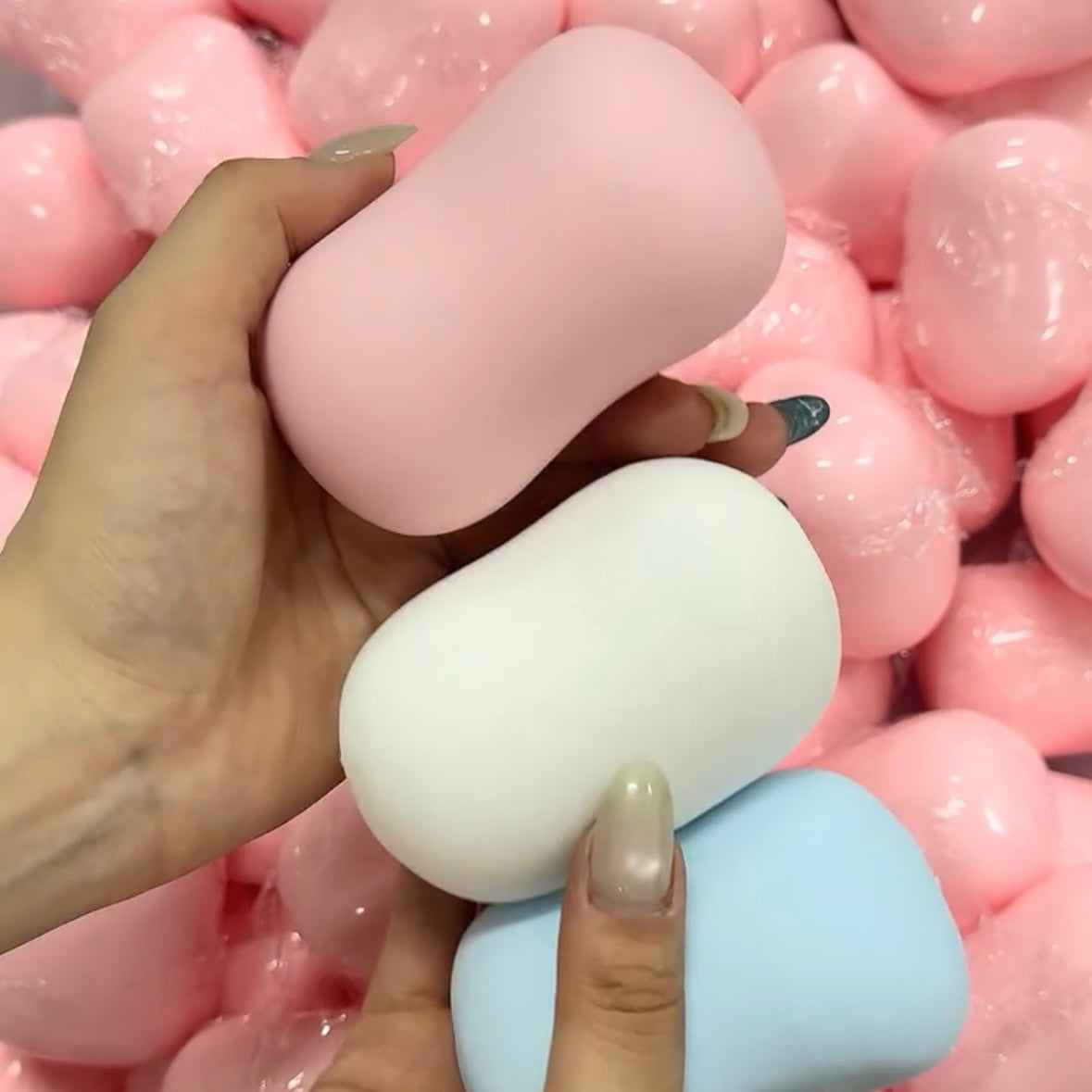 Crunchy Bead & Clay Base Stress Ball Squishy Stress Relief Decompression Toy