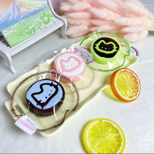 Kitten Bread Taba Squishy Toy