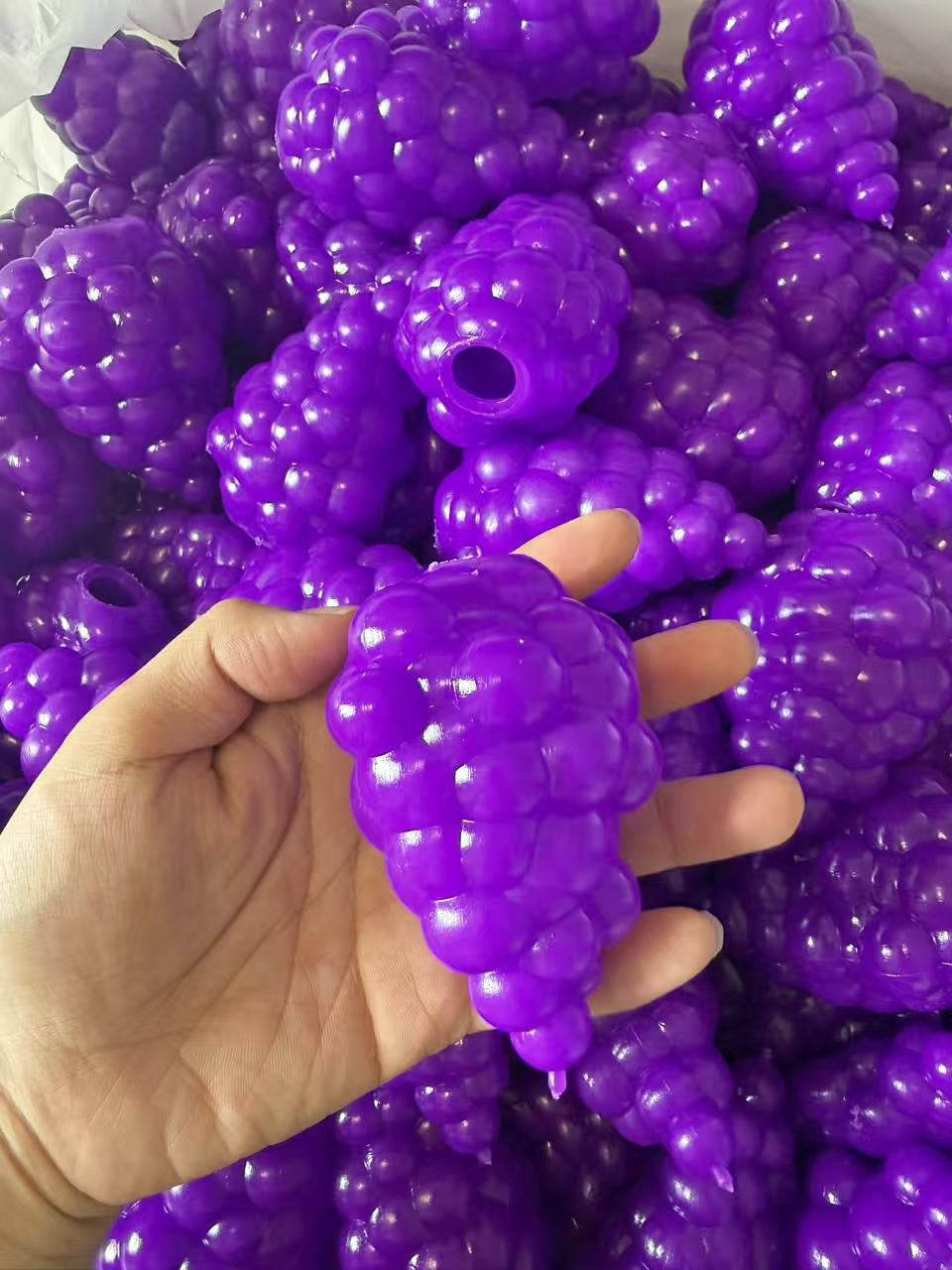 Grape Ball Skin with Seal