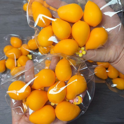 A Pack Mango Cracking Ball Stress Ball Squishy Stress Relief Decompression Toy (Cracking Ball Cannot Be Restored)