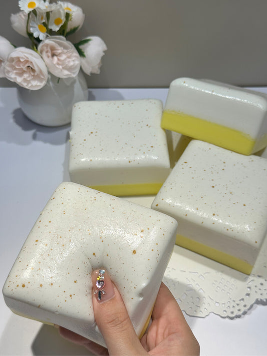 Slow Rising Squishy Square Bread Stress Relief Decompression Toy