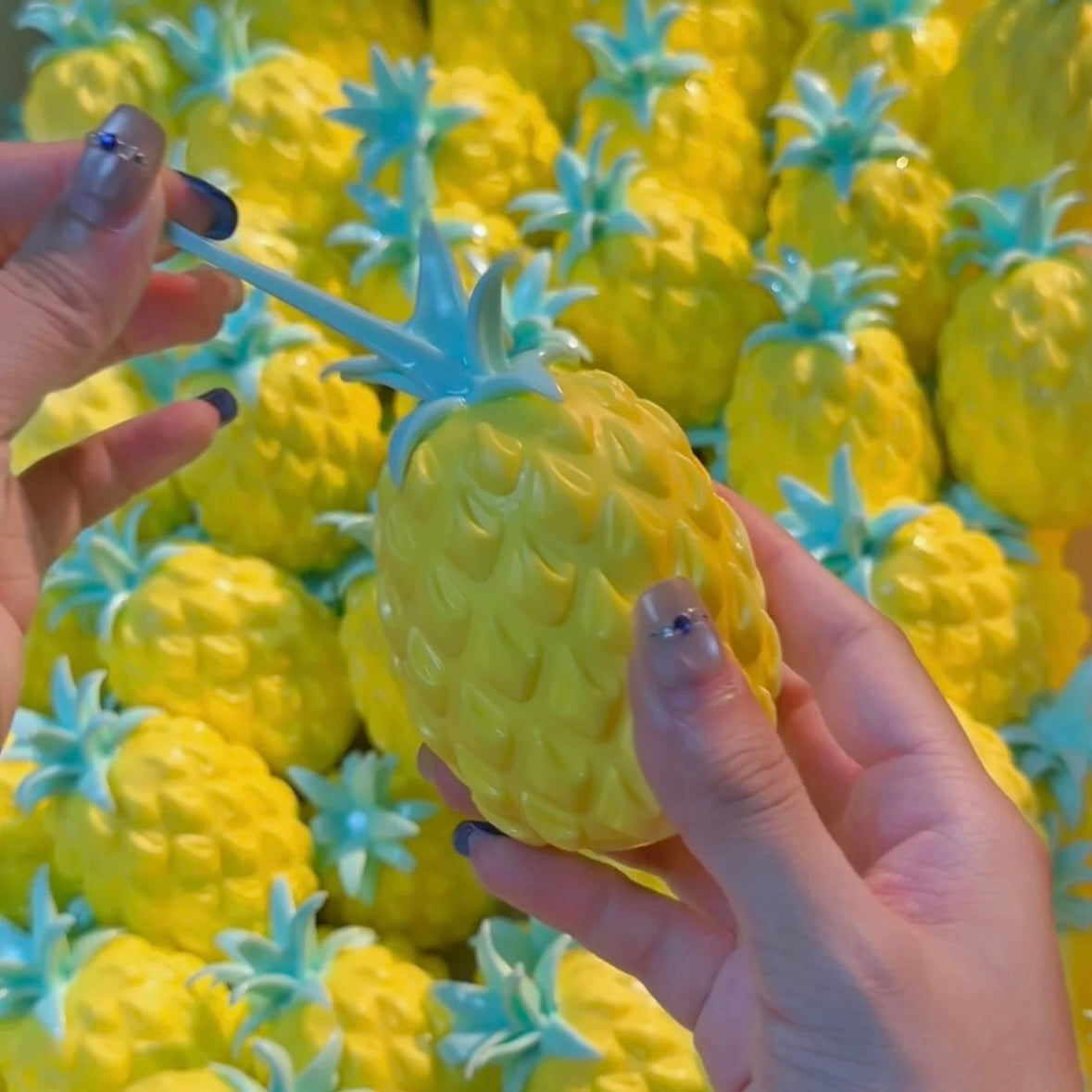 Crunchy Pineapple Bead & Clay Base Stress Ball Squishy Stress Relief Decompression Toy